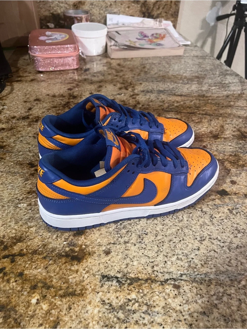 Nike Dunk Low Knicks Orange Blue Men’s 9.5 Women’s 11 DV0833-800